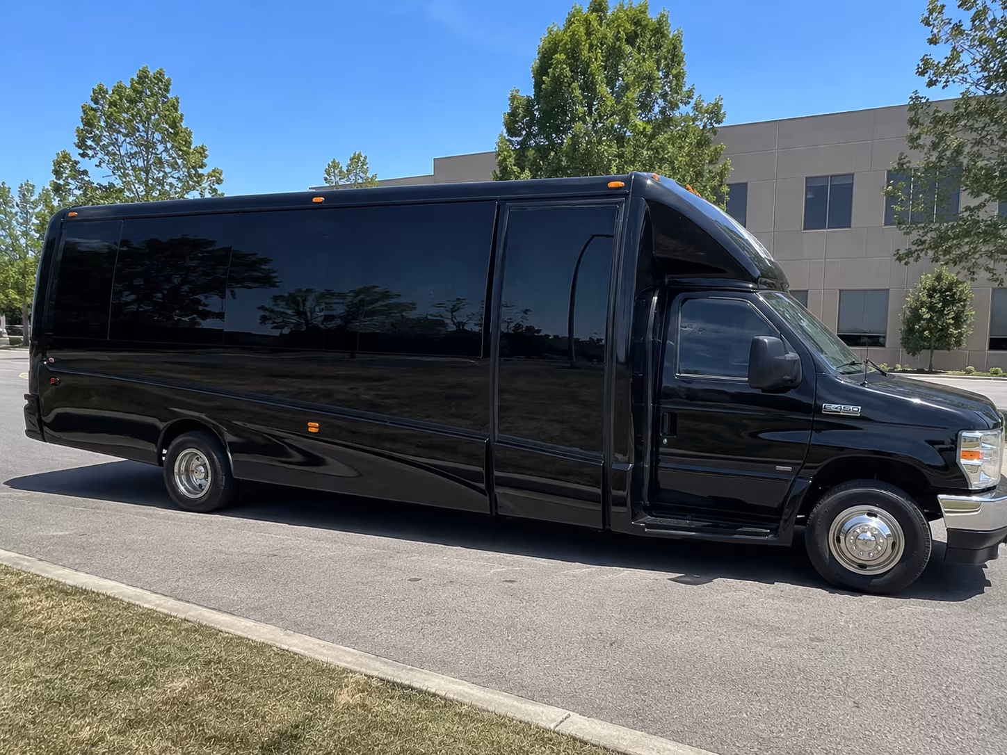 amarillo bus rentals