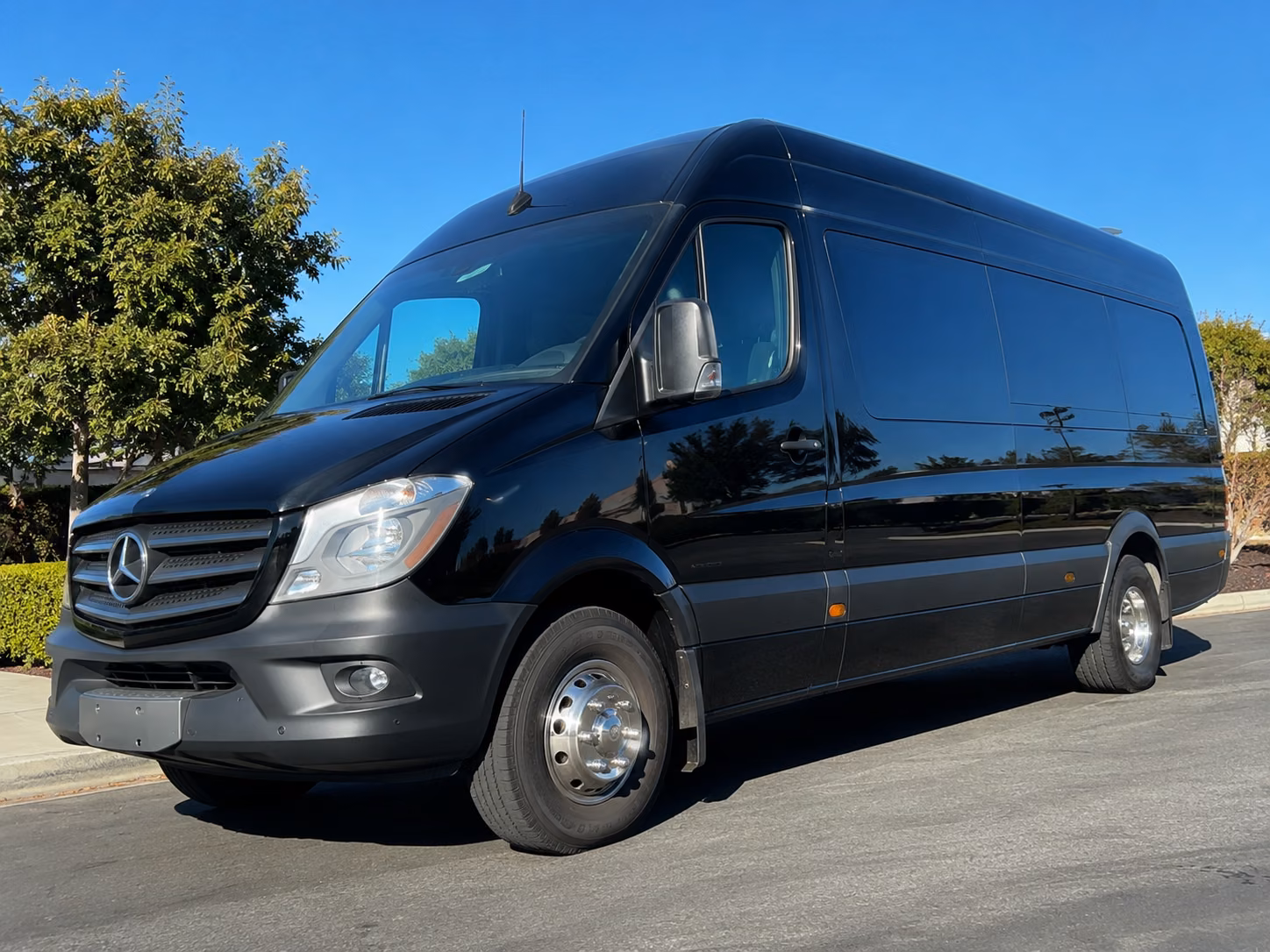 las cruces keep your sports team or fan group on schedule with a las cruces bus rental