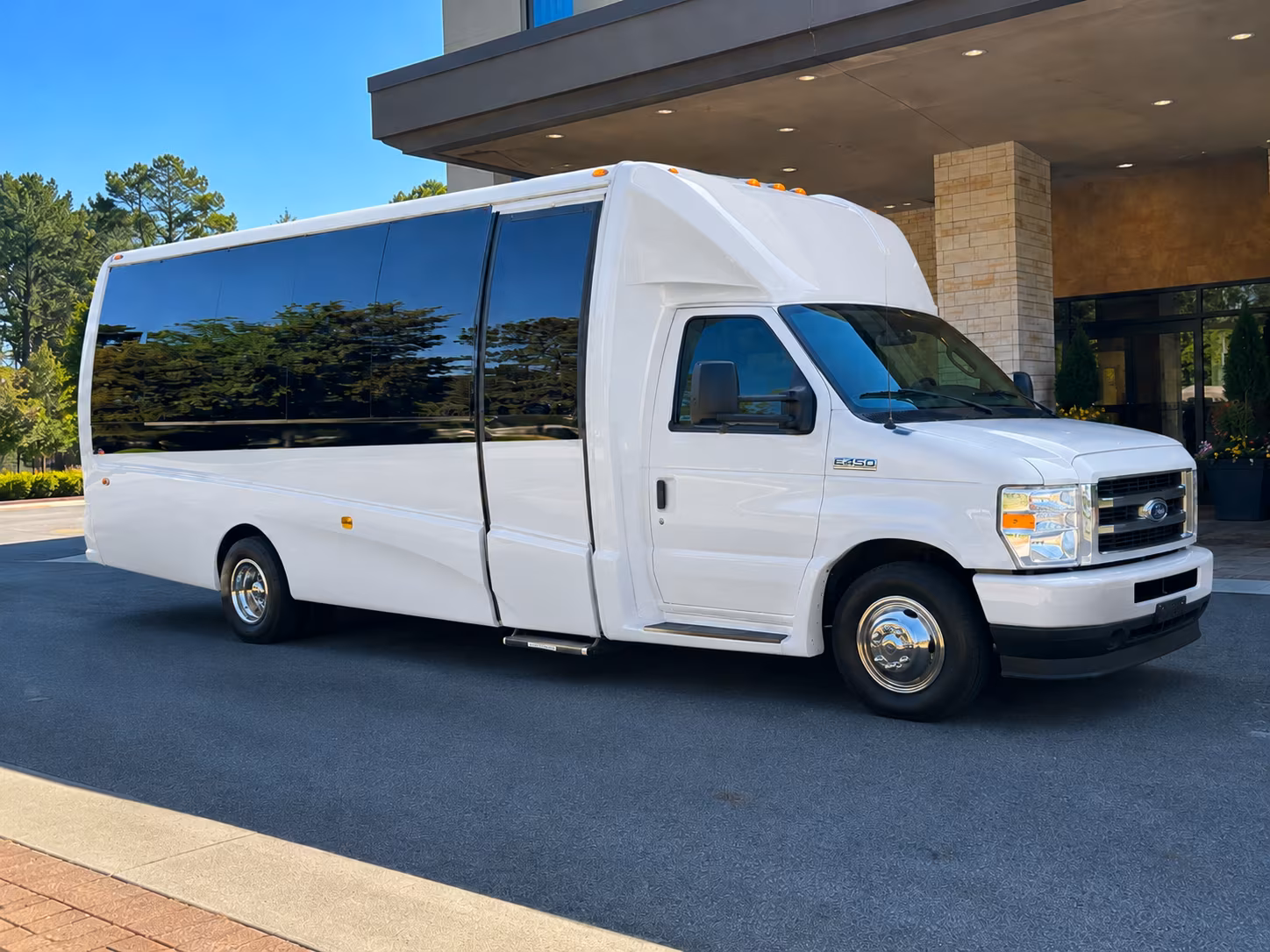 midlandcharterbuscompany com is ready to help you find sporting event transportation across west texas