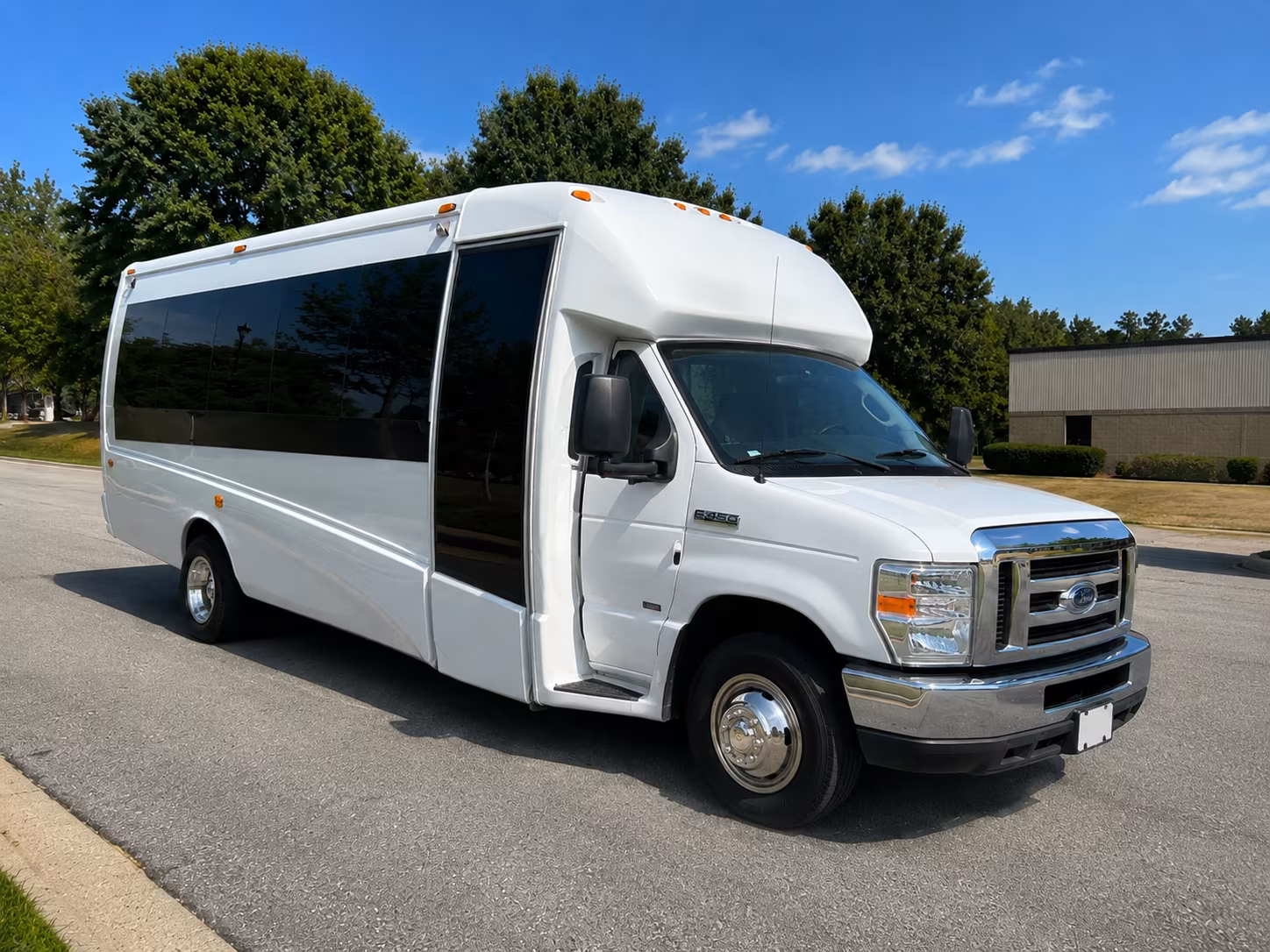 shuttle guests between midland hotels and your venue with ease