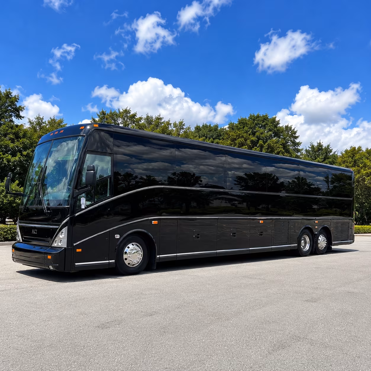 you can count on midlandcharterbuscompany com for permian basin oilfield group transportation